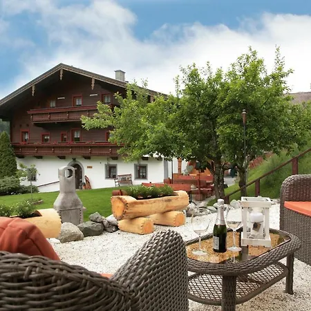 Schattbachgut 公寓 *