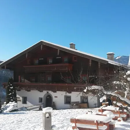 Schattbachgut * 滨湖采尔